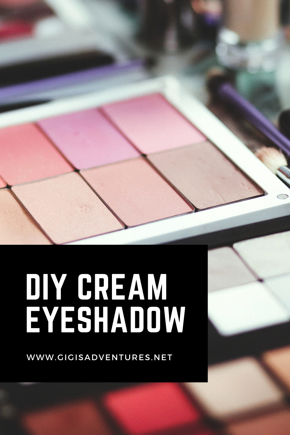 DIY 2-Ingredients Cream Eyeshadow | Super Cheap, Quick and Easy!